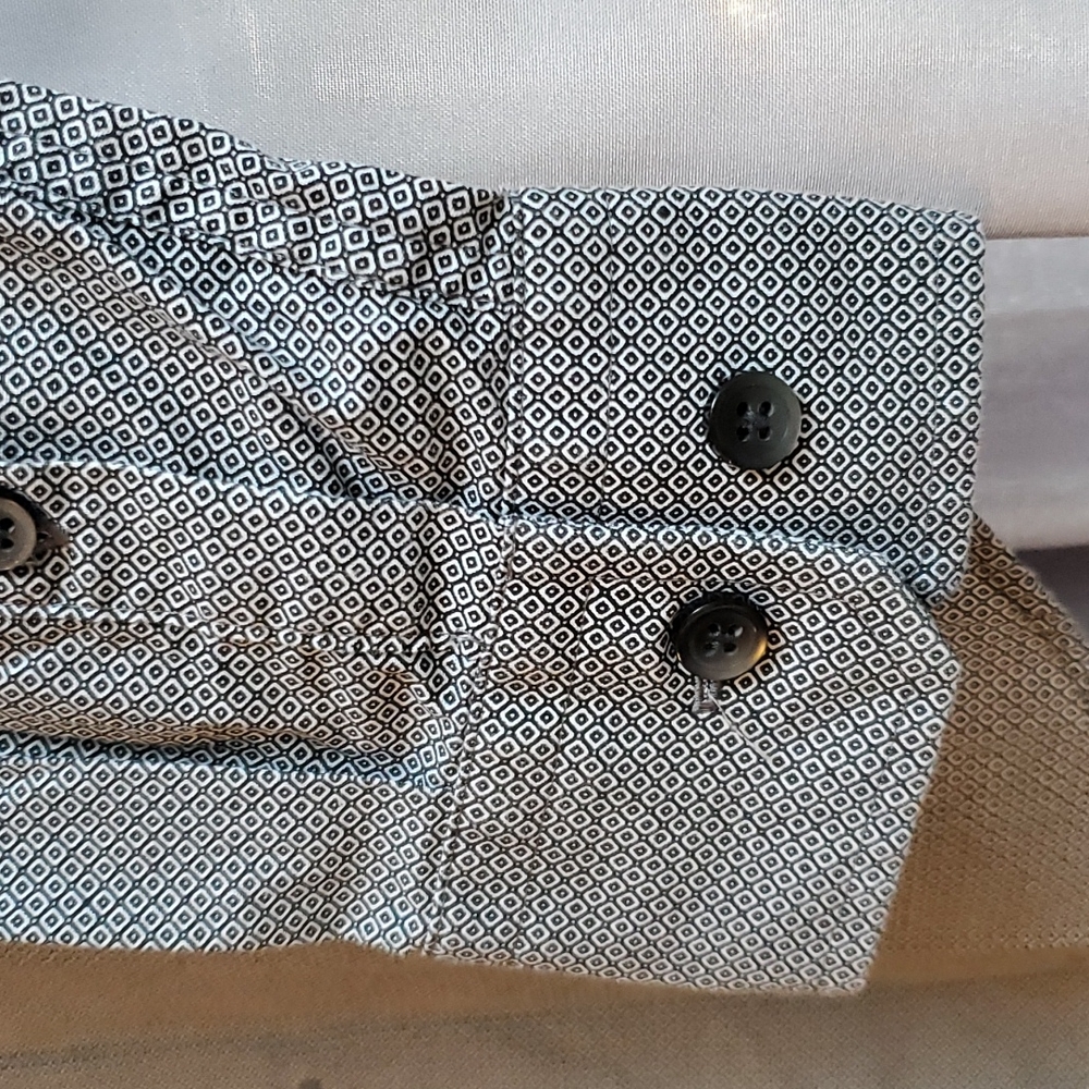 EXPRESS Fitted Button Up Shirt - Picture 4 of 4